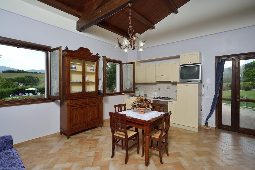 Agriturismo I Granai Crocemaroggia Buitenkant foto